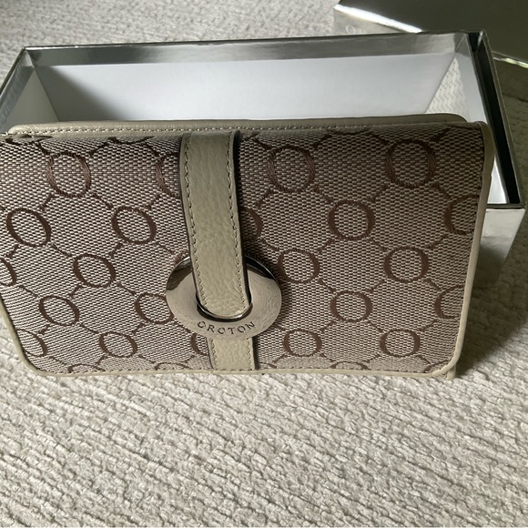 Oroton wallet - Picture 5 of 7